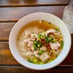 รุ่งเรือง ก๋วยเตี๋ยวหมู